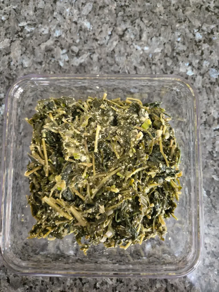 취나물볶음 Stir-Fried Chwinamul